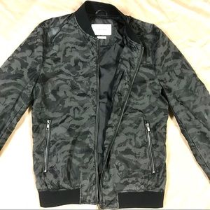 Men’s Zara Dark Camo Jacket